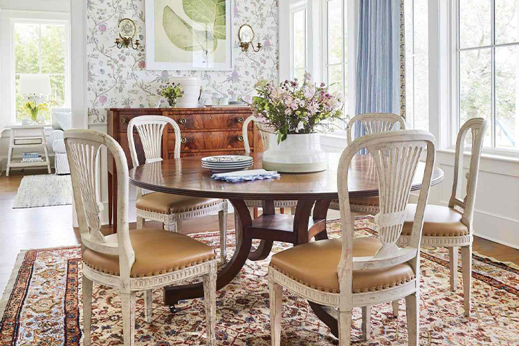 7 traditional dining table designs that will give your home a classic look