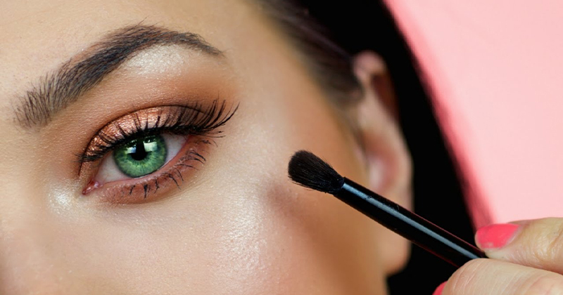 Eye makeup for green eyes